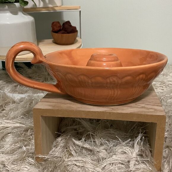 Shawnee Pottery Candleholders Vintage Pair - Picture 12 of 16